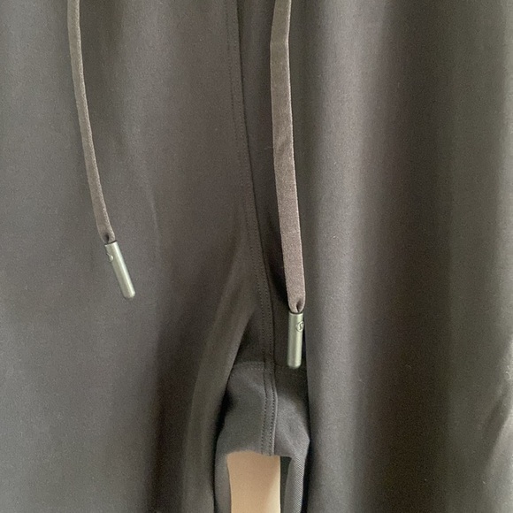 Lululemon Keep Moving Jogger EUC - Picture 10 of 14